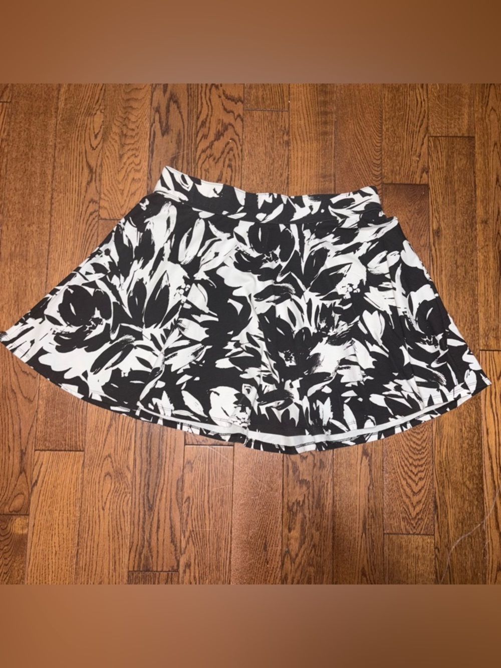 Abercrombie and fitch active Floral Flared skater Skirt Large athletic summer